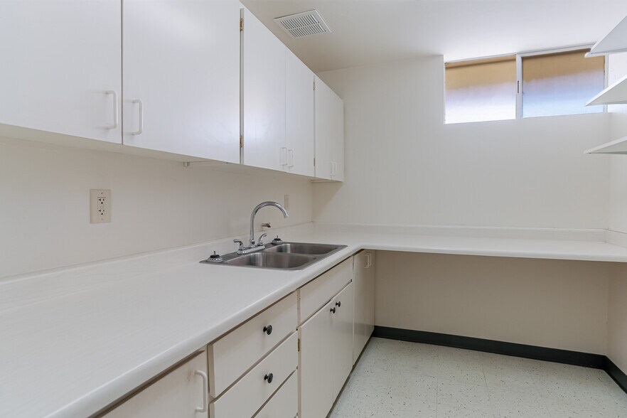 1003 Division St, Prescott, AZ à louer - Photo de l’immeuble – Image 2 sur 25
