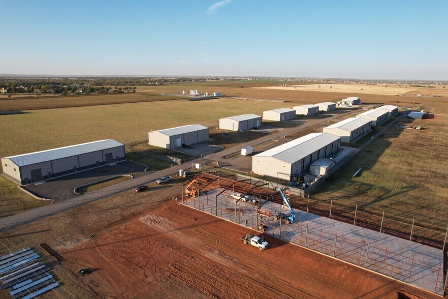 6360 Campbell Ln, Piedmont, OK à louer - Photo de l’immeuble – Image 3 sur 6