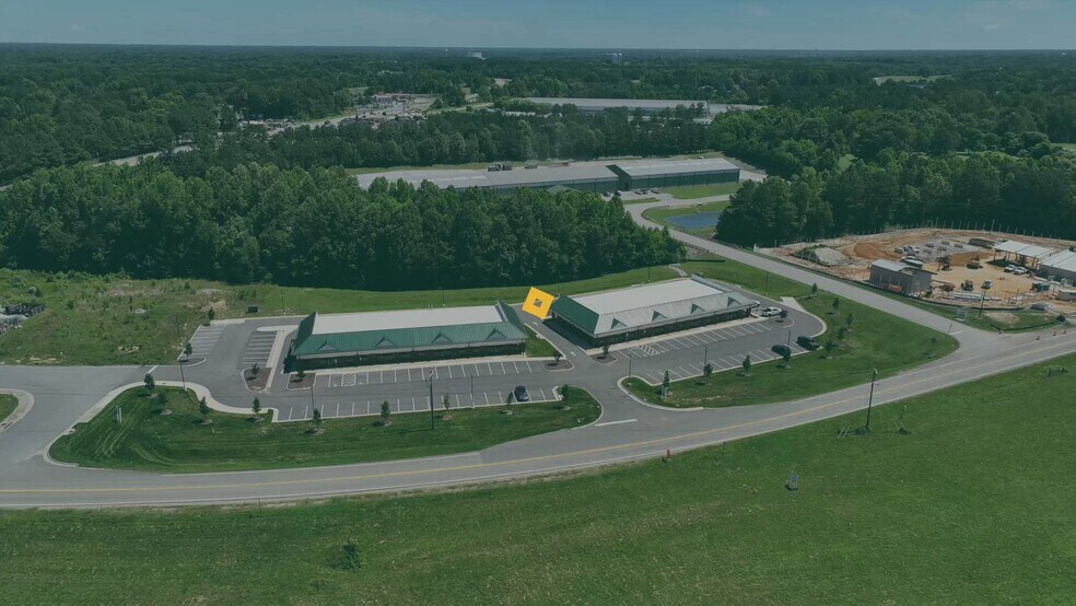 25210 Hofheimer Way, North Dinwiddie, VA à louer - Vidéo sur l’annonce professionnelle – Image 2 sur 11