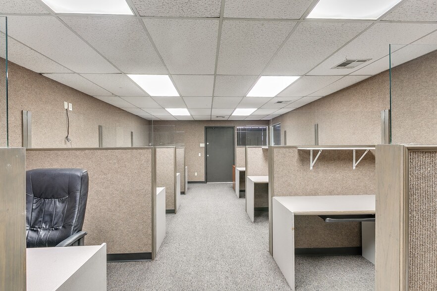 1101 Sovereign Row, Oklahoma City, OK à louer - Photo intérieure – Image 3 sur 69