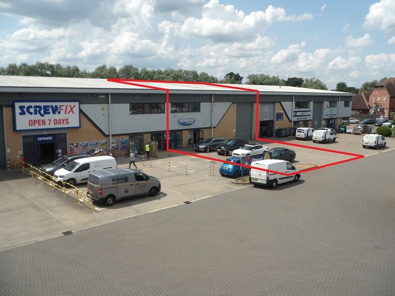 Brindley Clos, Rushden à vendre - Photo de l’immeuble – Image 2 sur 6