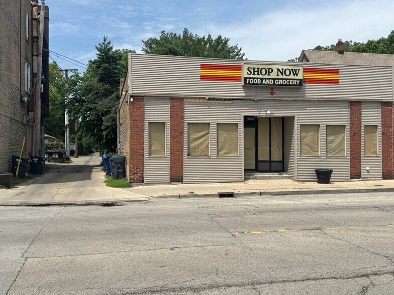 1942-1948 Maple Ave, Evanston, IL à louer - Photo de l’immeuble – Image 2 sur 5