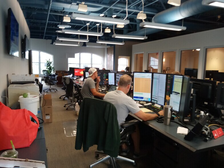 65 Monmouth St, Red Bank, NJ à louer - Photo intérieure – Image 3 sur 11