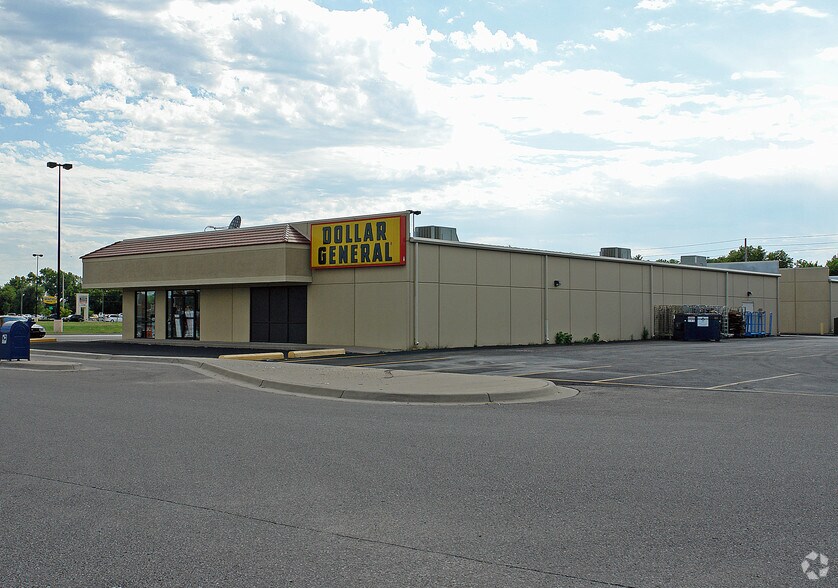 2424 S Broadway St, Wichita, KS à vendre - Photo de l’immeuble – Image 2 sur 4