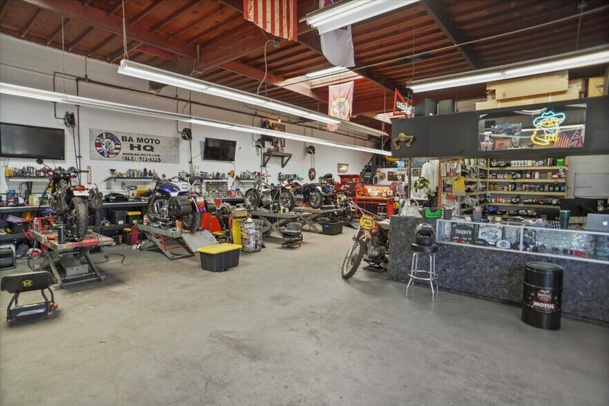 1940 Freeman Ave, Signal Hill, CA à vendre - Photo de l’immeuble – Image 3 sur 17