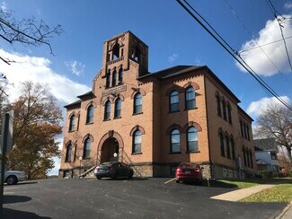 Plus de détails pour 25 Hastings Ave, Oakdale, PA - Local commercial à louer