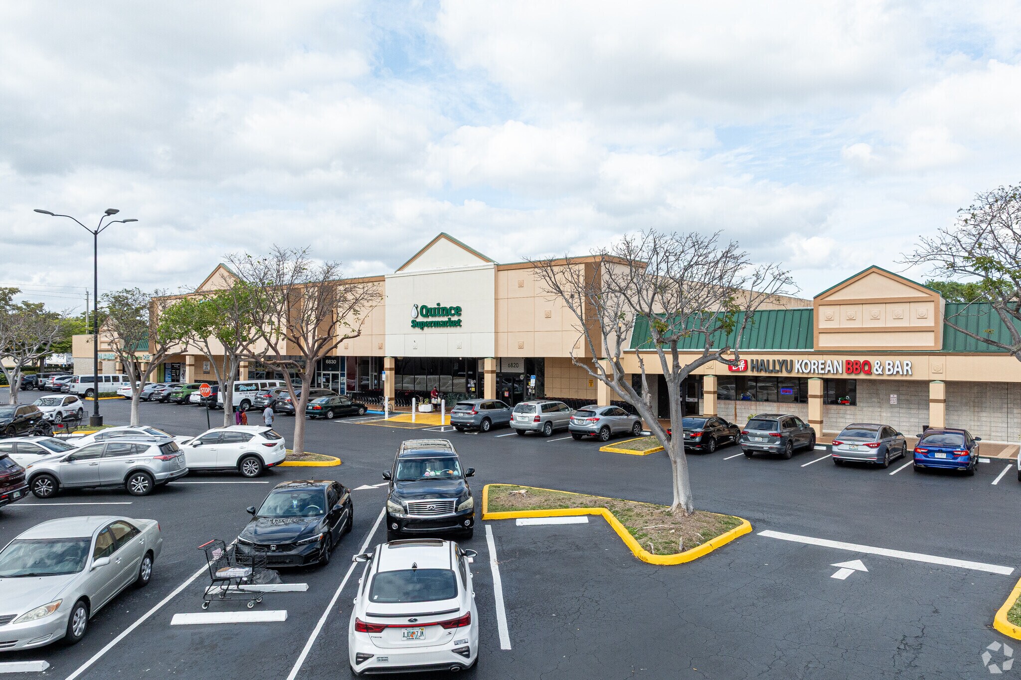 6702-6900 N University Dr, Tamarac, FL à louer Photo de l’immeuble– Image 1 sur 39