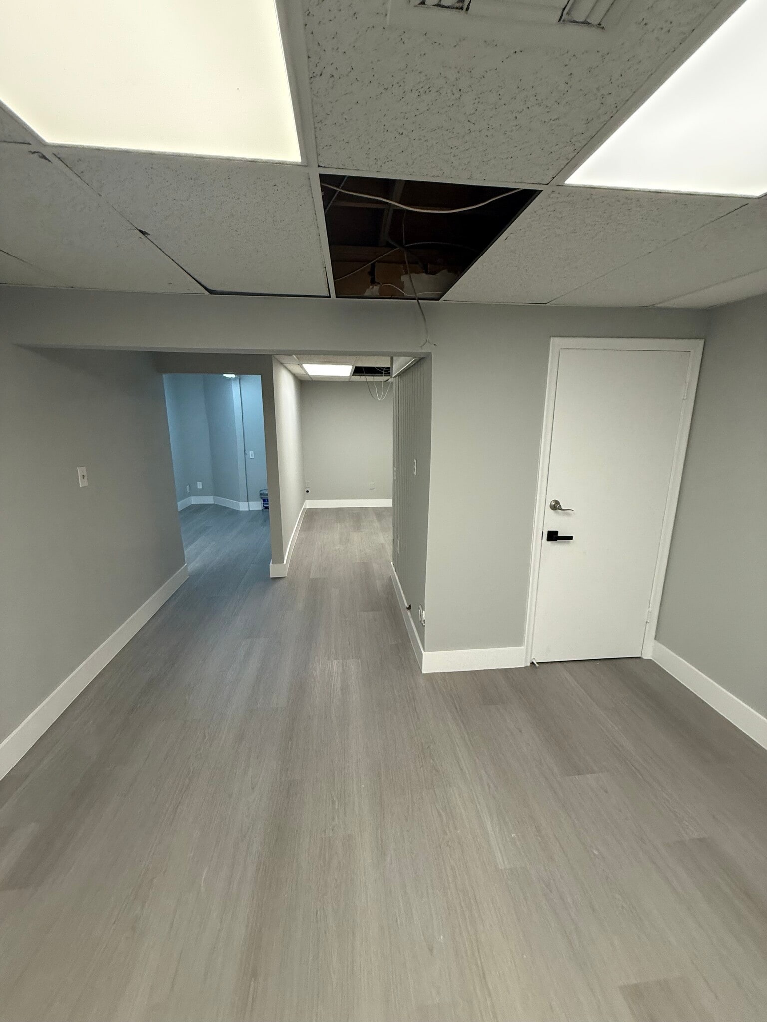 7282-7302 NW 70th St, Miami, FL à louer Photo intérieure– Image 1 sur 5