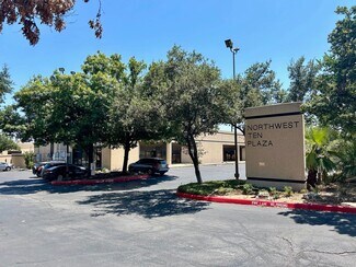 Plus de détails pour 459-599 Spencer Ln, San Antonio, TX - Différents types d’espaces à louer