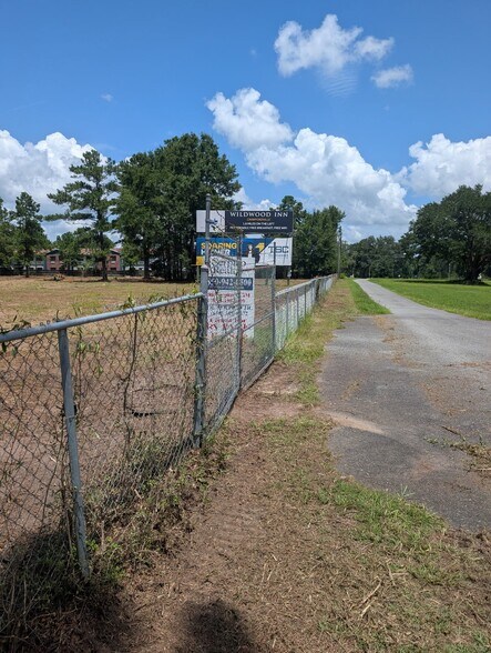 3284 Coastal Hwy, Crawfordville, FL à vendre - Photo de l’immeuble – Image 1 sur 4