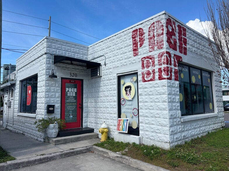 320 5th Ave N, Saint Petersburg, FL à louer - Photo principale – Image 1 sur 3