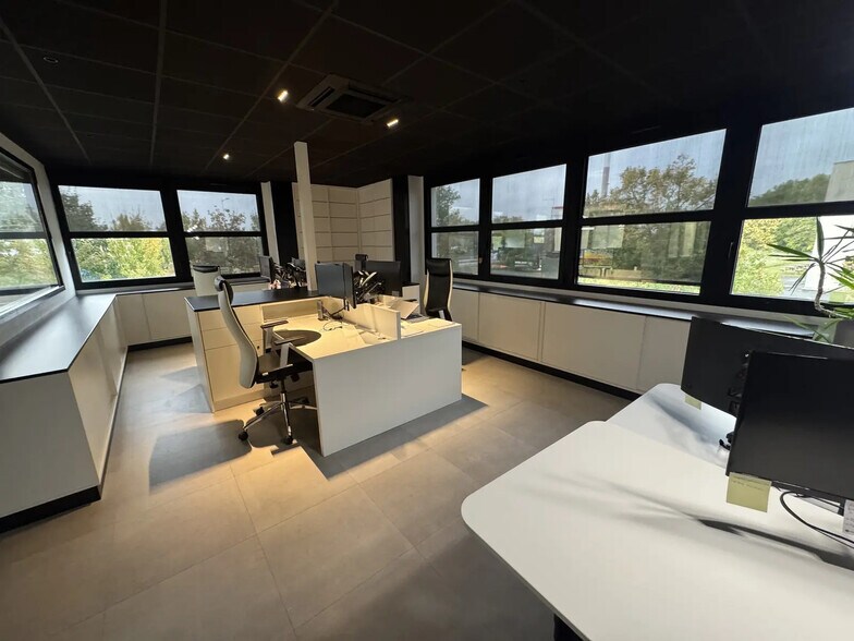 13 Rue Clément Ader, Reims à louer - Photo intérieure – Image 2 sur 8