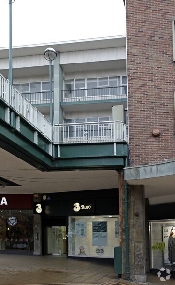39-41 The Precinct, Coventry à vendre - Photo de l’immeuble – Image 2 sur 3