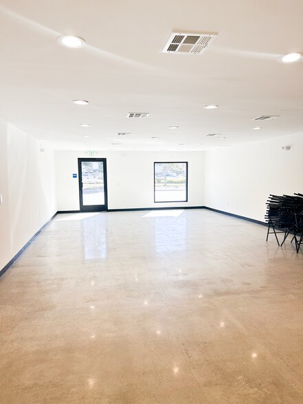 3015-3021 Ocean Park Blvd, Santa Monica, CA à louer - Photo de l’immeuble – Image 3 sur 4