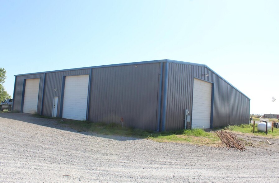 59489 N 2090 Rd, Vici, OK à vendre - Photo principale – Image 1 sur 1