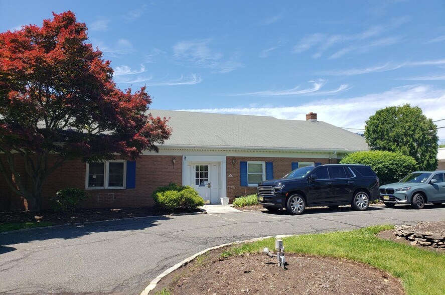 40 Middlesex Ave, Metuchen, NJ à vendre - Photo de l’immeuble – Image 3 sur 3