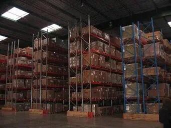 Industriel/Logistique dans Bruyères-sur-Oise à louer - Photo de l’immeuble – Image 3 sur 13