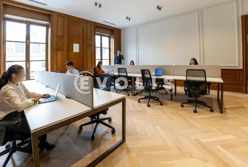 Bureau dans Paris à louer - Photo de l’immeuble – Image 1 sur 10