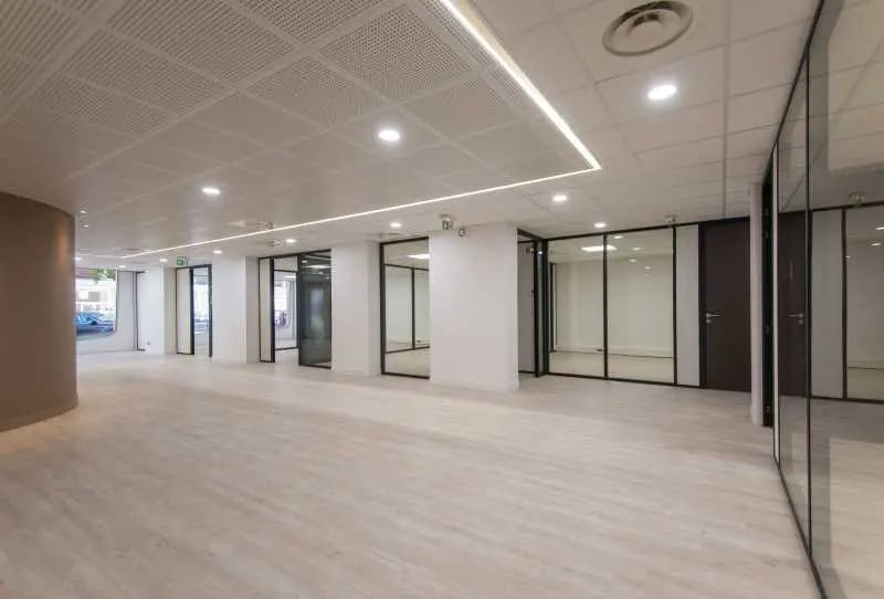 143 Rue De Saussure, Paris à louer - Photo intérieure – Image 2 sur 17