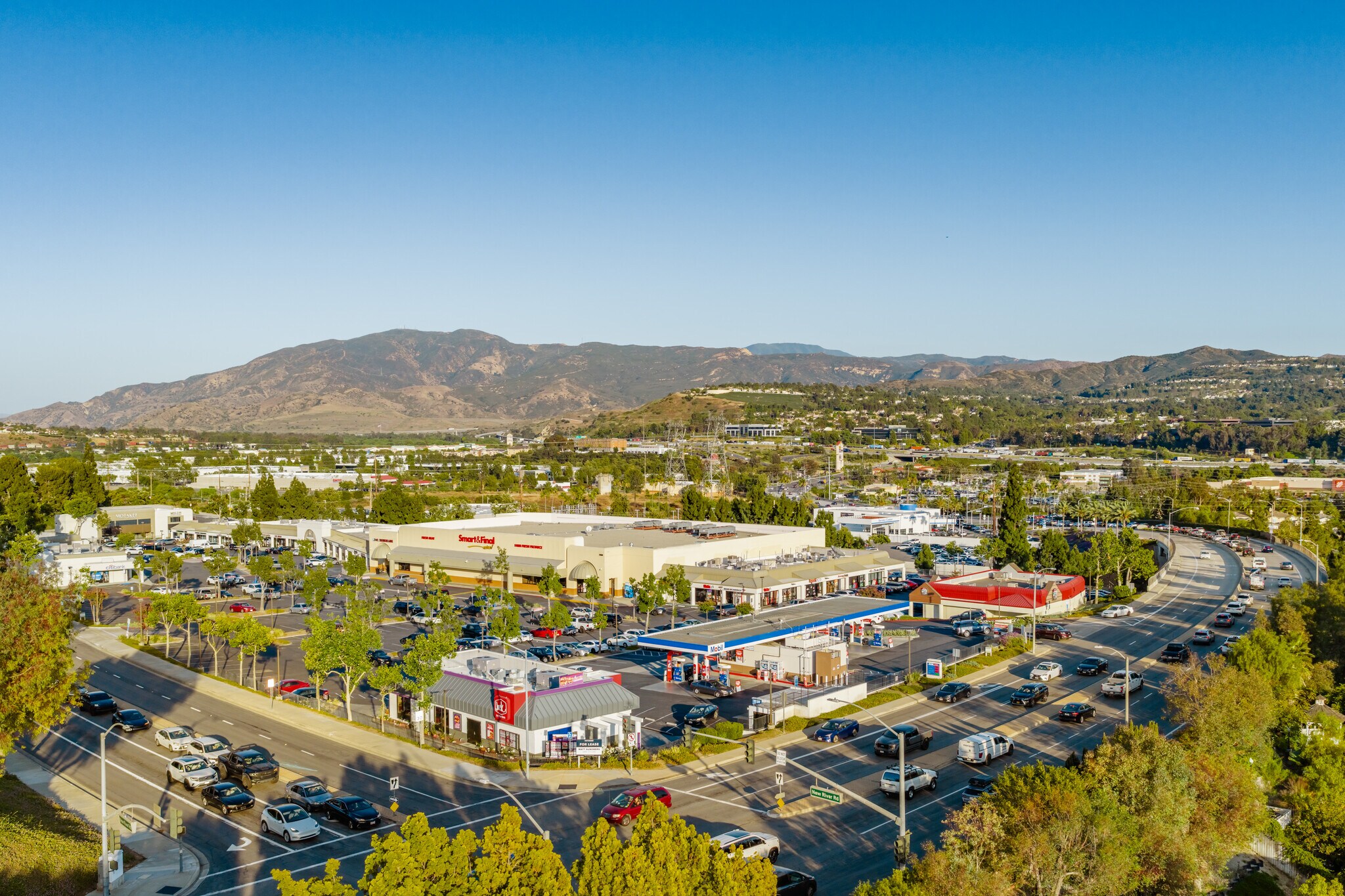 21500 Yorba Linda Blvd, Yorba Linda, CA à louer Aérien– Image 1 sur 21