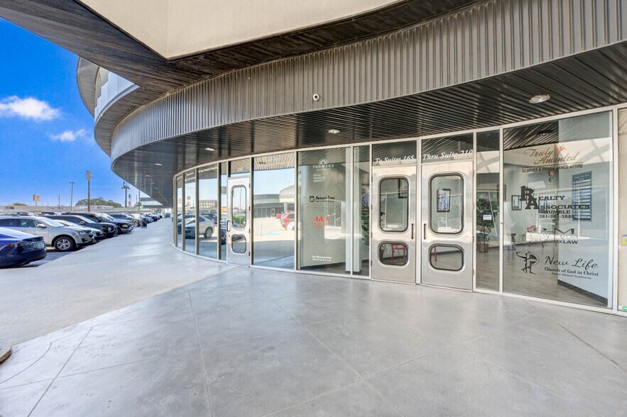 19333 N US 59 Hwy, Humble, TX à louer - Photo de l’immeuble – Image 1 sur 11