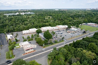 1075 Easton Ave, Somerset, NJ - VUE AÉRIENNE  vue de carte