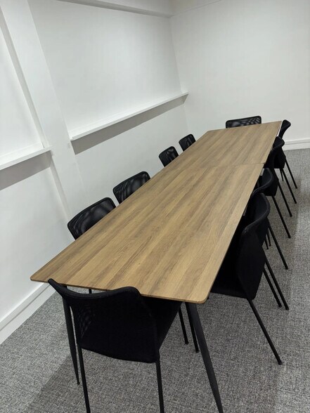 11 Rue Des Petites Ecuries, Paris à louer - Photo de l’immeuble – Image 1 sur 9