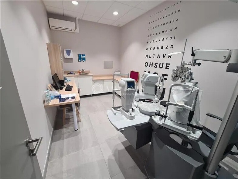 Local commercial dans Essey-lès-Nancy à louer - Photo intérieure – Image 3 sur 6