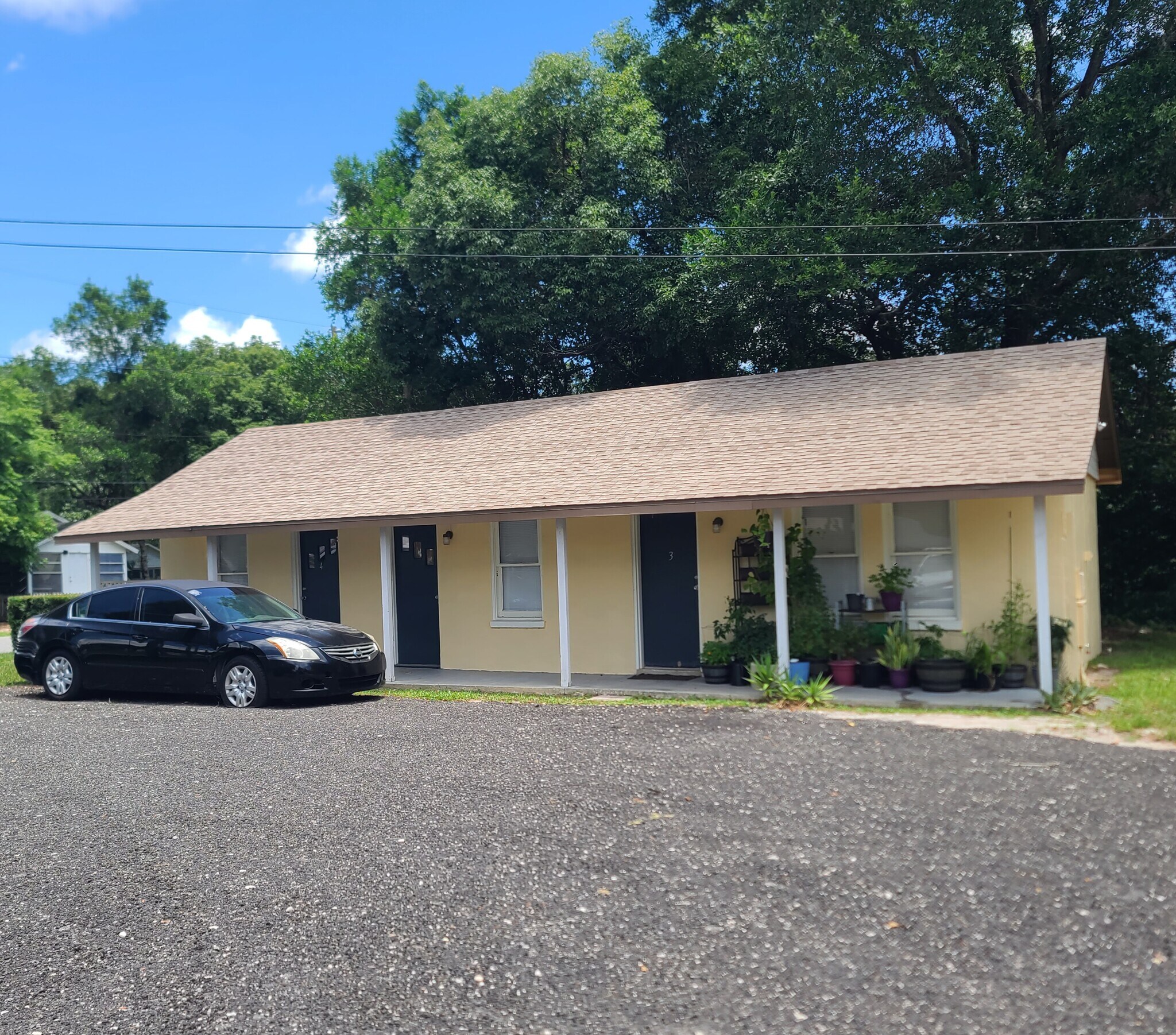 1757 N Woodland Blvd, Deland, FL à vendre Photo principale– Image 1 sur 20