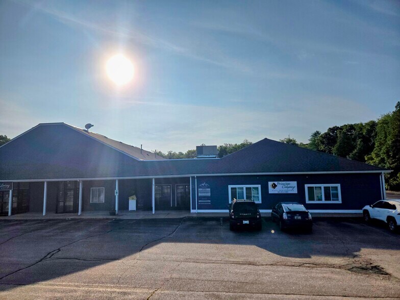 140 Point Judith Rd, Narragansett, RI à louer - Photo de l’immeuble – Image 2 sur 22