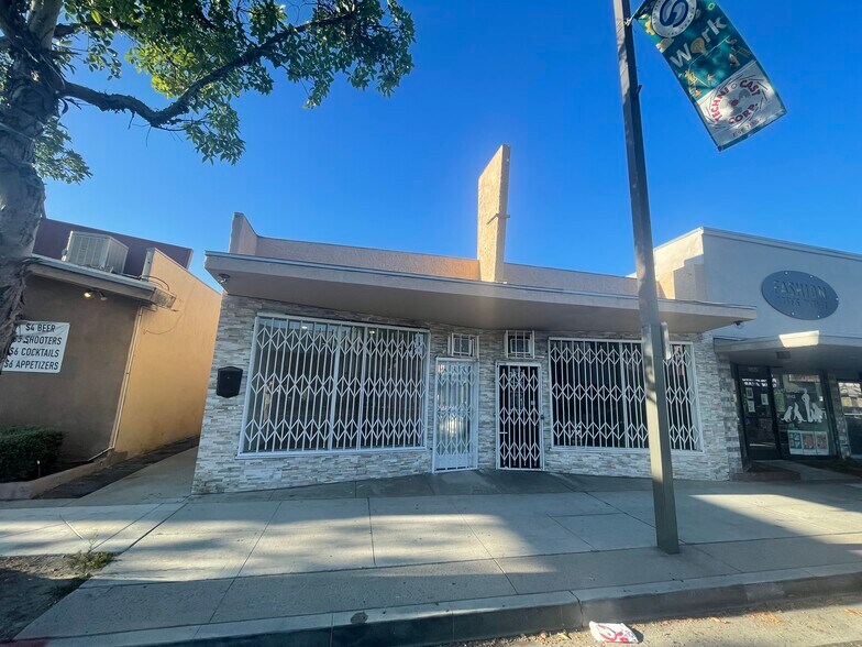 3915 Tweedy Blvd, South Gate, CA à louer - Photo principale – Image 1 sur 11