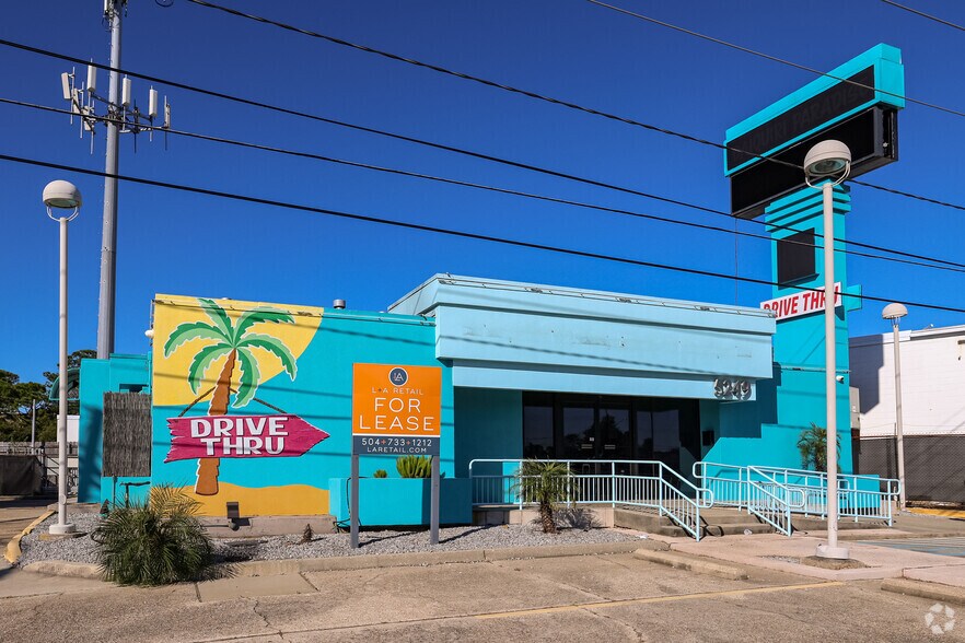 5249 Veterans Memorial Blvd, Metairie, LA à louer - Photo principale – Image 1 sur 4