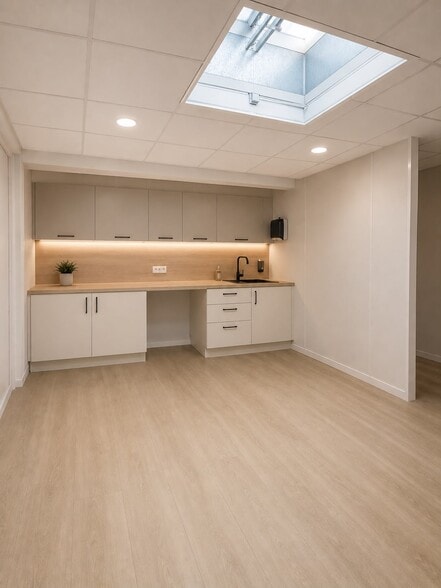 400 Avenue Du Chateau De Jouques, Gémenos à louer - Photo de l’immeuble – Image 2 sur 4