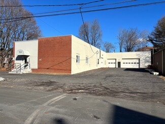 Plus de détails pour 184 Berry St, Torrington, CT - Industriel/Logistique à vendre