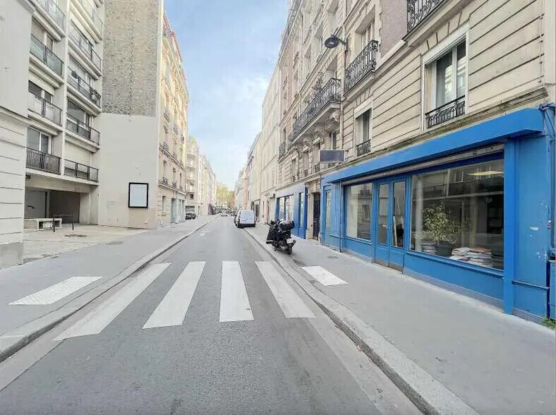 Local commercial dans Paris à vendre - Photo de l’immeuble – Image 1 sur 11