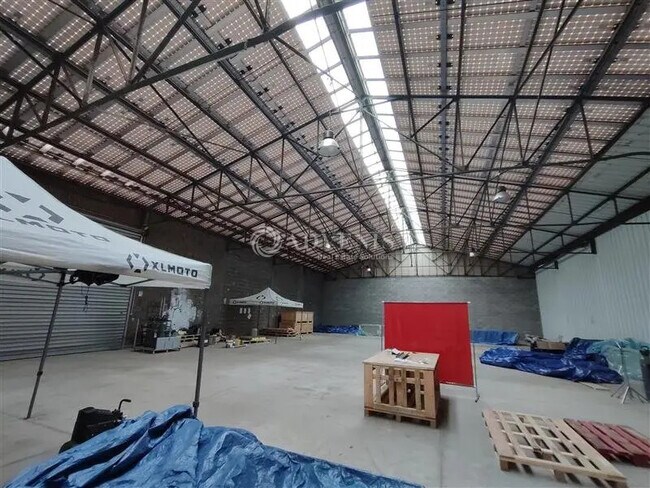 Plus de détails pour Industriel/Logistique à louer