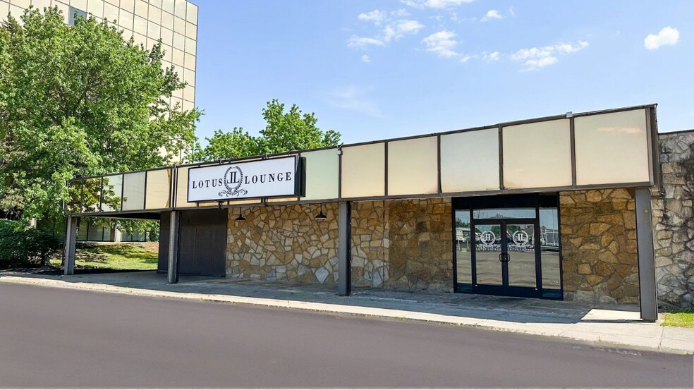 6042-6066 Channingway Blvd, Columbus, OH à louer - Photo de l’immeuble – Image 3 sur 10