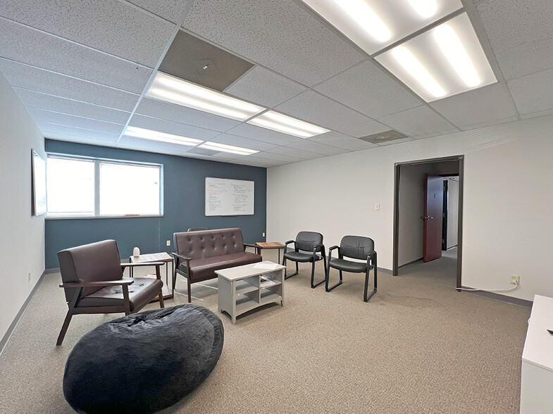 2421 Corporate Center Dr, Granite City, IL à vendre - Photo de l’immeuble – Image 2 sur 11