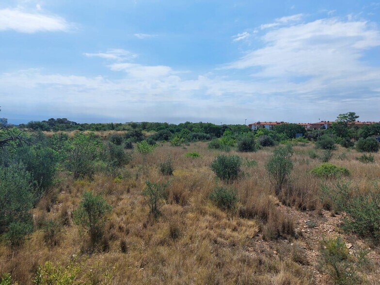 Terrain dans Tarragona, Tarragona à vendre - Photo de l’immeuble – Image 2 sur 5