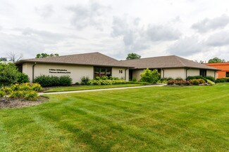 Plus de détails pour 16 W Wenger Rd, Englewood, OH - Bureau/Médical à louer