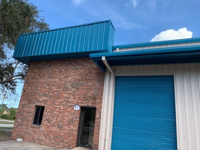 2901 Industrial Avenue 2, Fort Pierce, FL à vendre - Photo principale – Image 1 sur 4