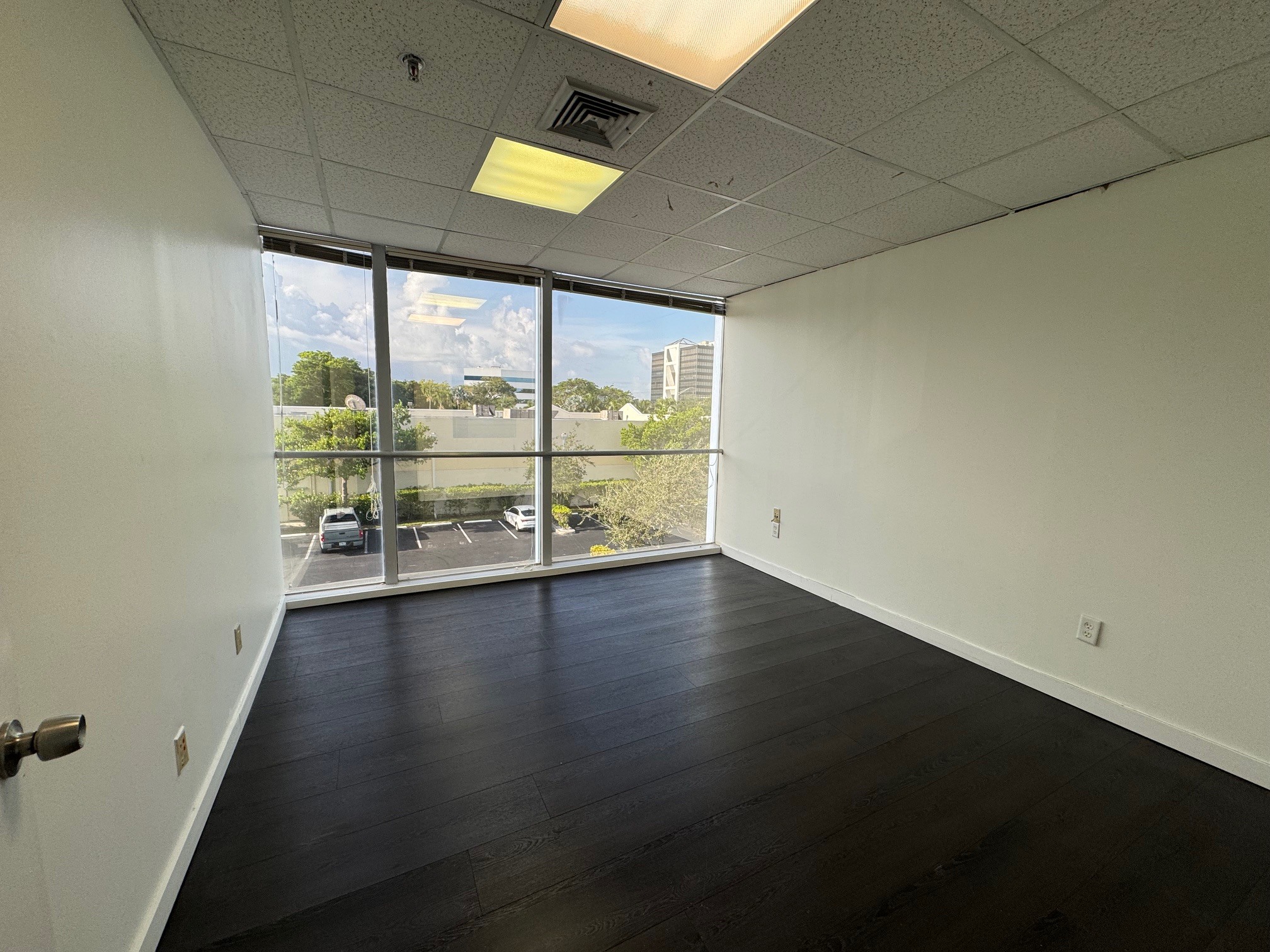 1600 S Federal Hwy, Pompano Beach, FL à louer Photo intérieure– Image 1 sur 9