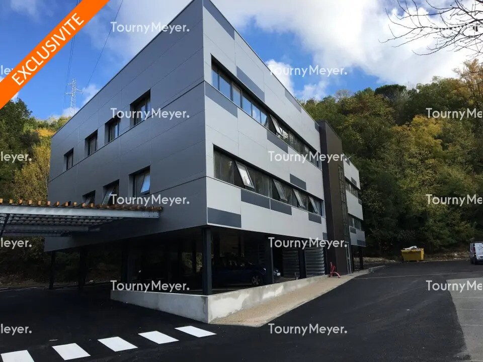 Bureau dans Floirac à louer Photo de l’immeuble– Image 1 sur 8