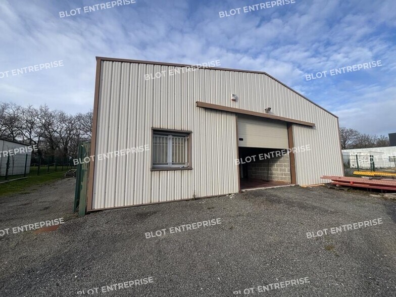 Industriel/Logistique dans Cordemais à louer - Photo de l’immeuble – Image 1 sur 5