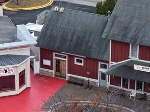 102-258 S Huron Ave, Mackinaw City, MI à louer Aérien– Image 1 sur 2