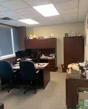 195 Harry Walker Pky, Newmarket, ON à louer Photo intérieure– Image 2 sur 8