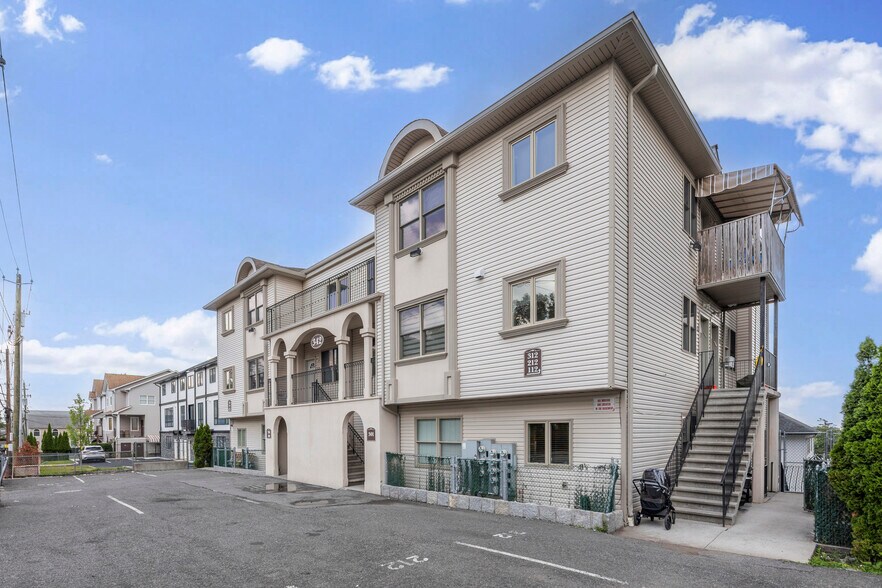 342 Blauvelt Rd, Monsey, NY à vendre - Photo de l’immeuble – Image 3 sur 53