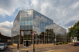 Plus de détails pour 1 The Crescent, Surbiton - Bureau à louer