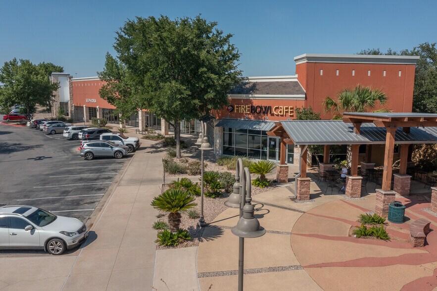 Brodie Ln, Sunset Valley, TX à louer - Photo principale – Image 1 sur 24