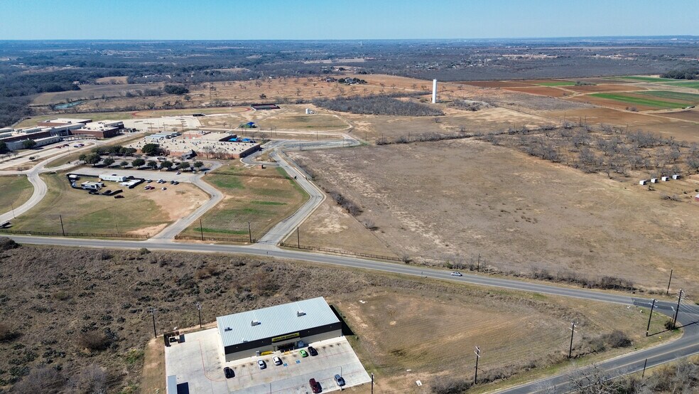14515 Shepherd Rd, Atascosa, TX à vendre - Photo de l’immeuble – Image 3 sur 32